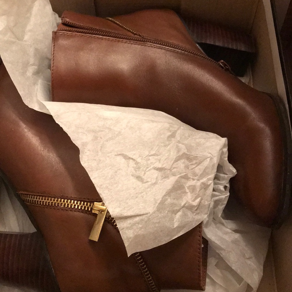 Ankle boots